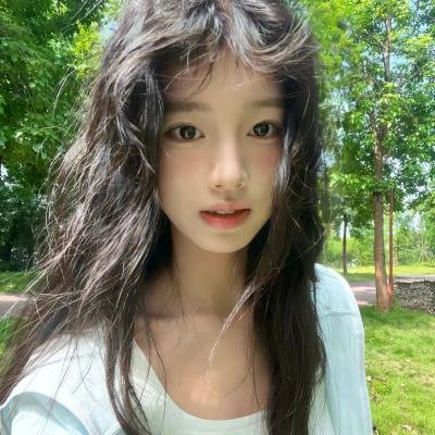 神秘肌肤 海报
